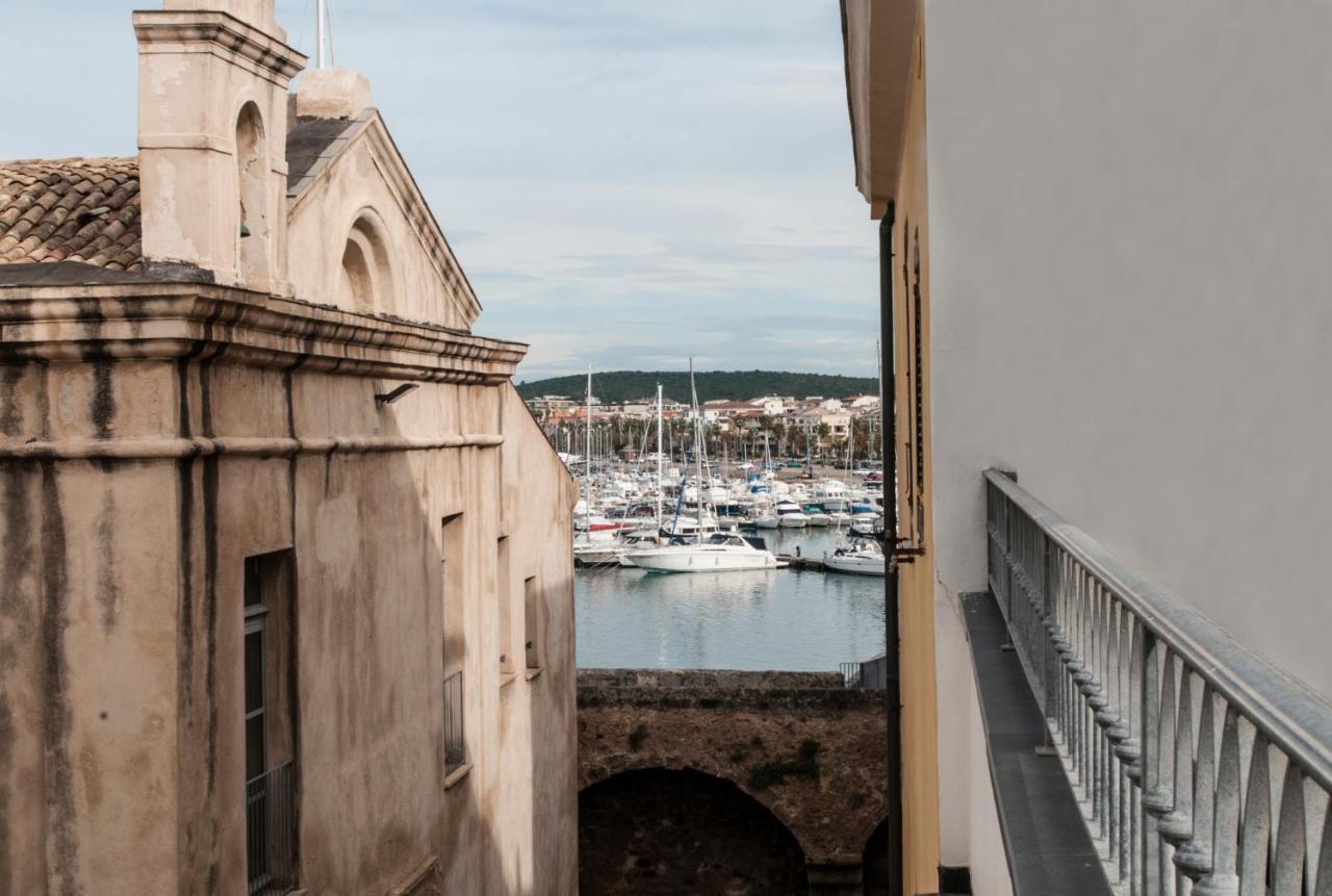 Santa Chiara - Il Milese Hotel อาลเกโร ภายนอก รูปภาพ