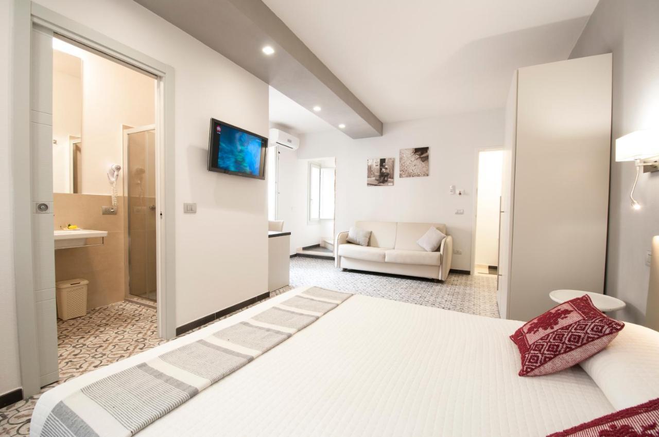 Santa Chiara - Il Milese Hotel อาลเกโร ภายนอก รูปภาพ