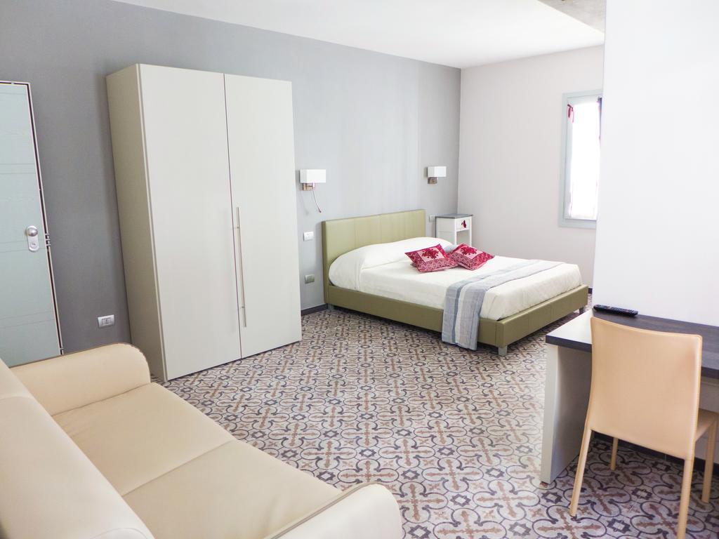 Santa Chiara - Il Milese Hotel อาลเกโร ภายนอก รูปภาพ